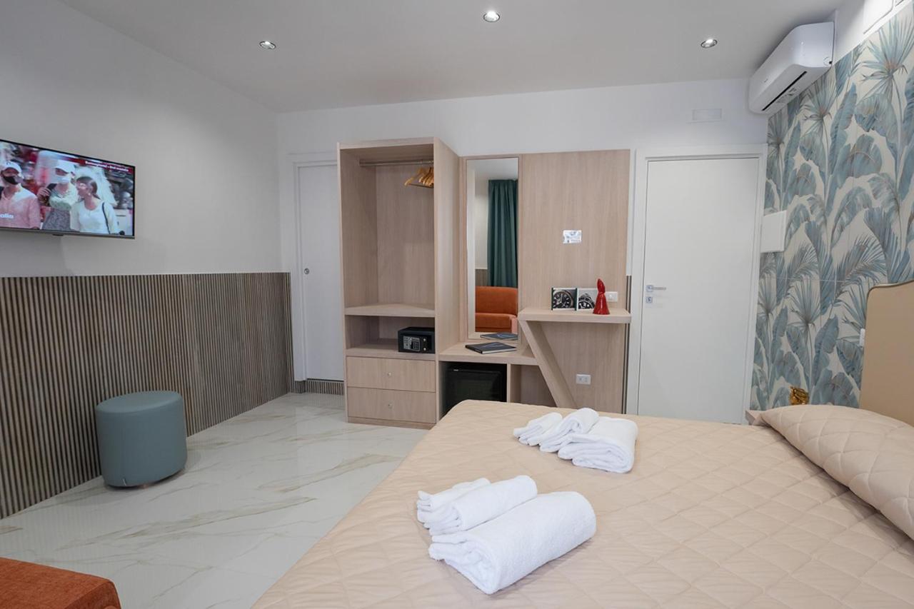 Pc Boutique H Loggia, By Clapa Group Hotel Napels Buitenkant foto