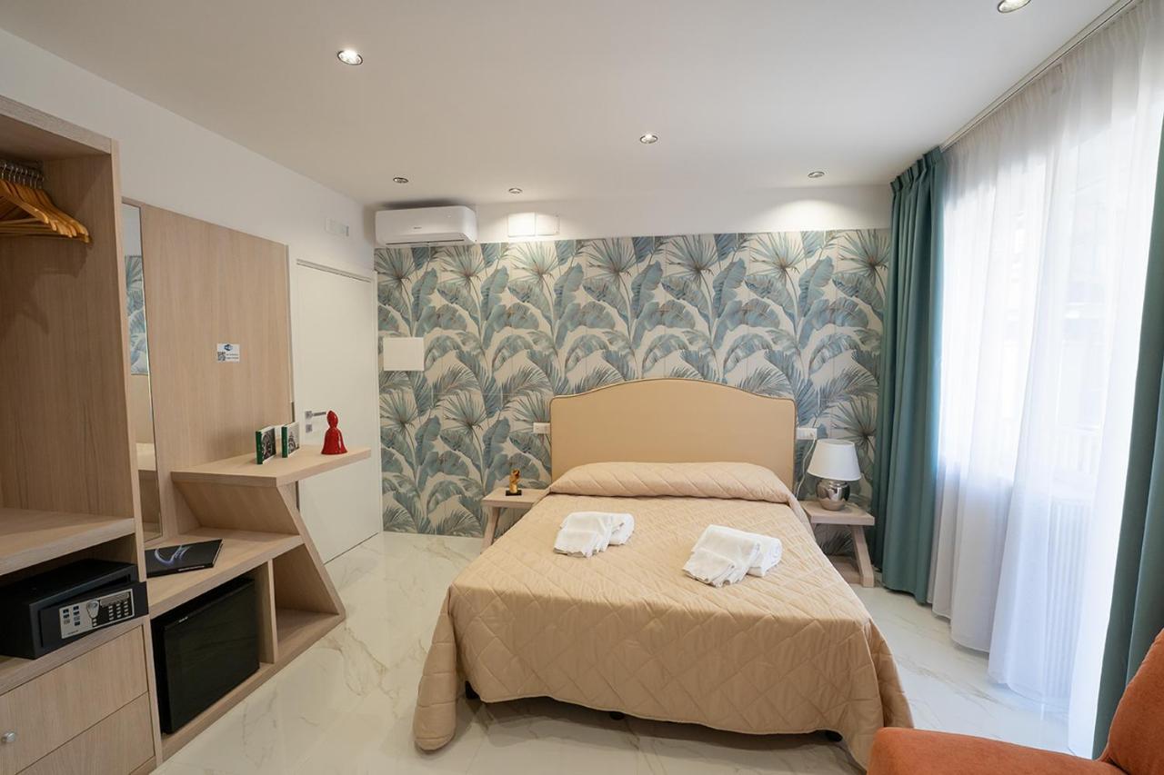 Pc Boutique H Loggia, By Clapa Group Hotel Napels Buitenkant foto