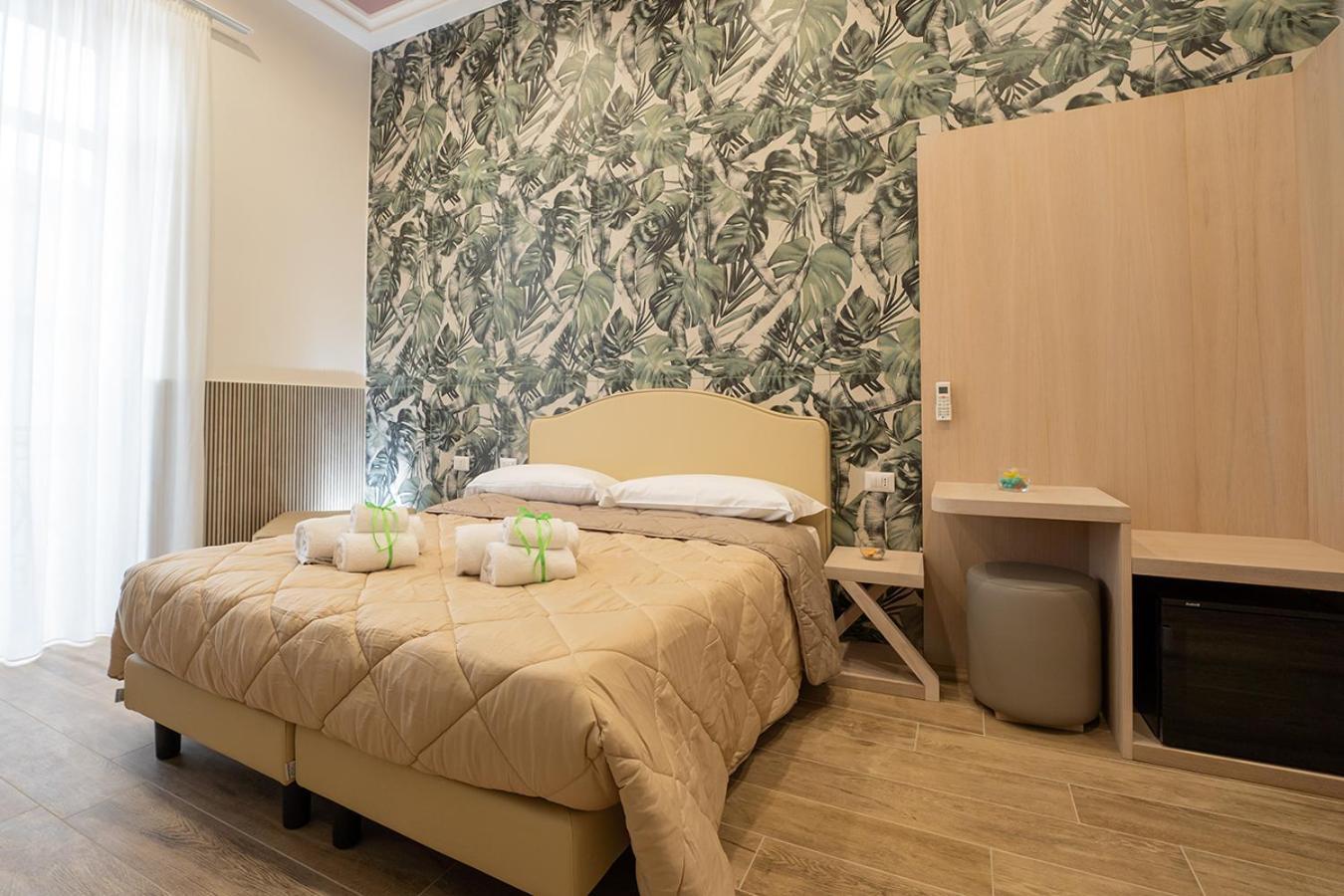 Pc Boutique H Loggia, By Clapa Group Hotel Napels Buitenkant foto