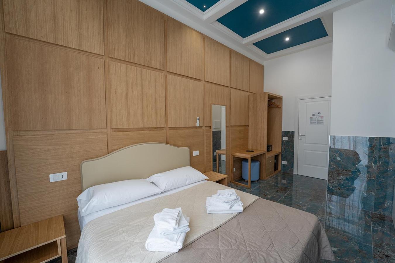 Pc Boutique H Loggia, By Clapa Group Hotel Napels Buitenkant foto